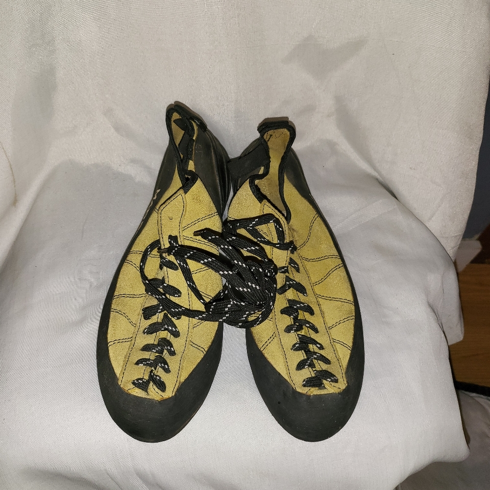 Mad Rock climbing shoes